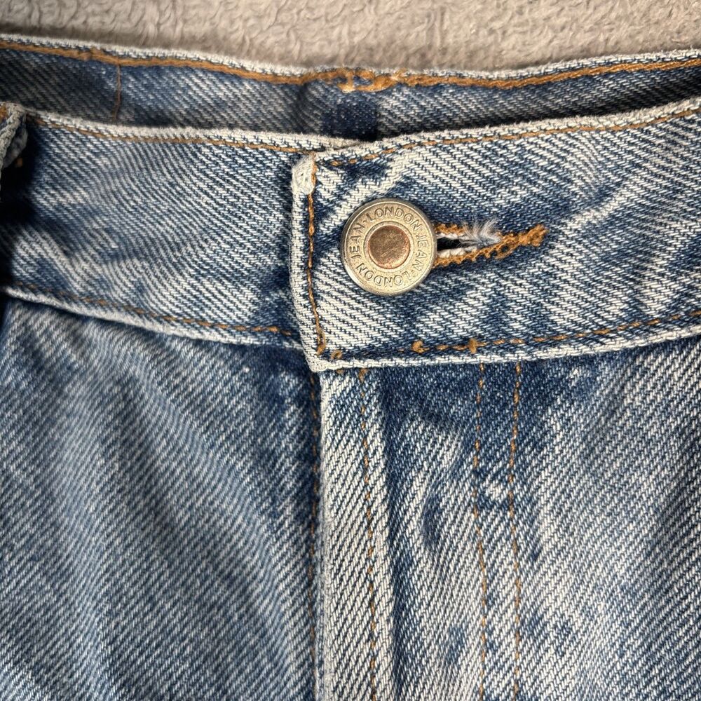 LONDONJEAN Light Wash Cropped Jeans with Multicolor Floral Cuffs - Picture 5 of 13